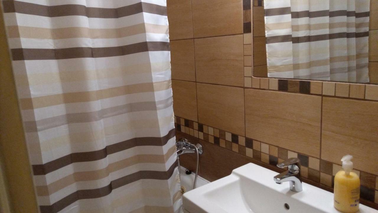 Gesztenyes Apartman Miskolc Dış mekan fotoğraf