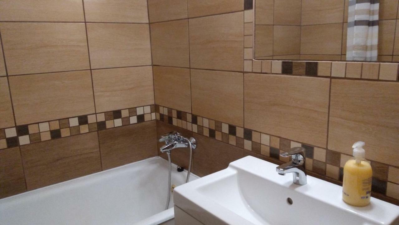 Gesztenyes Apartman Miskolc Dış mekan fotoğraf